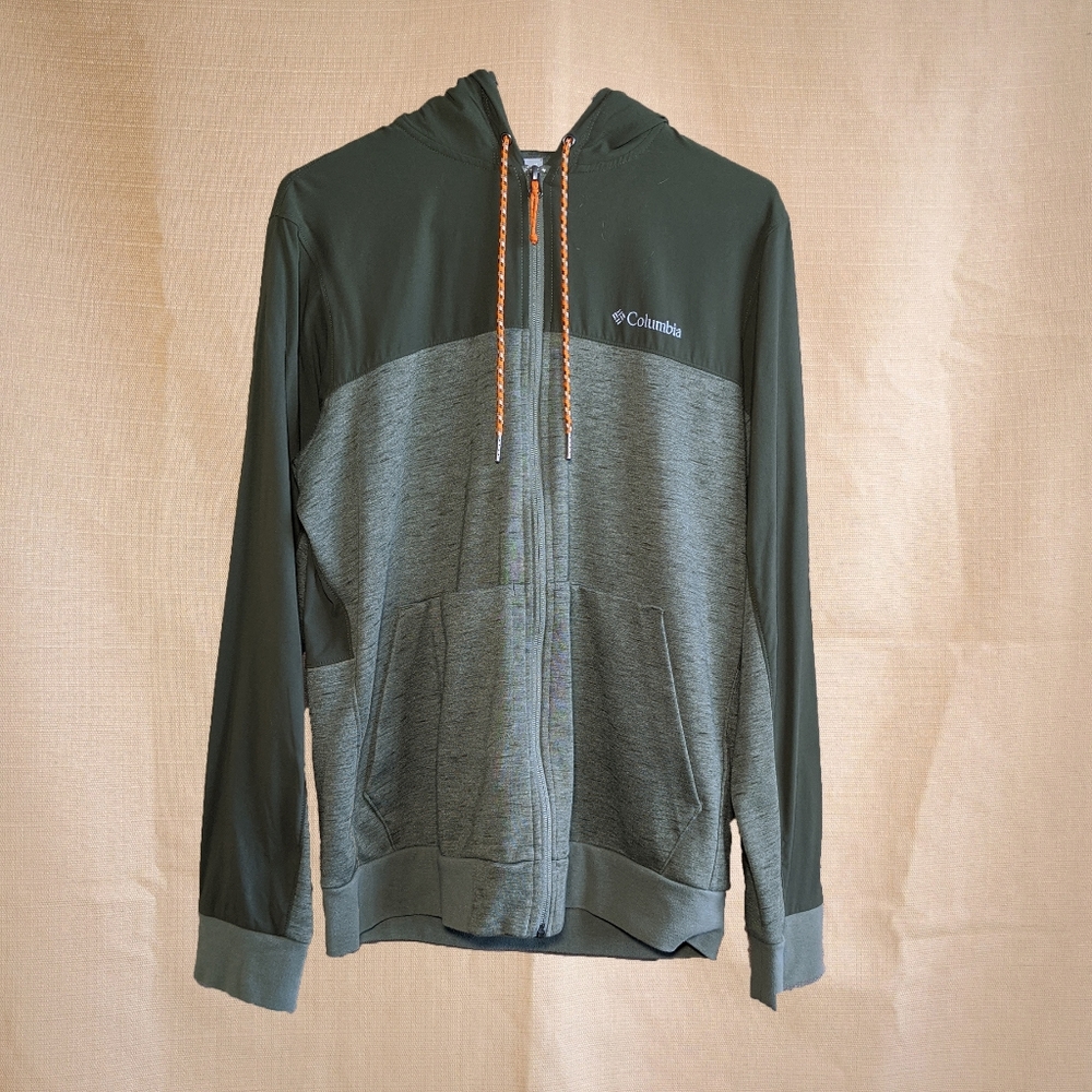 COLUMBIA ZIP UP HOODIE